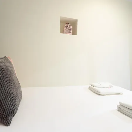 Feels Like Alfama Sophisticated Apartment Lisbon
